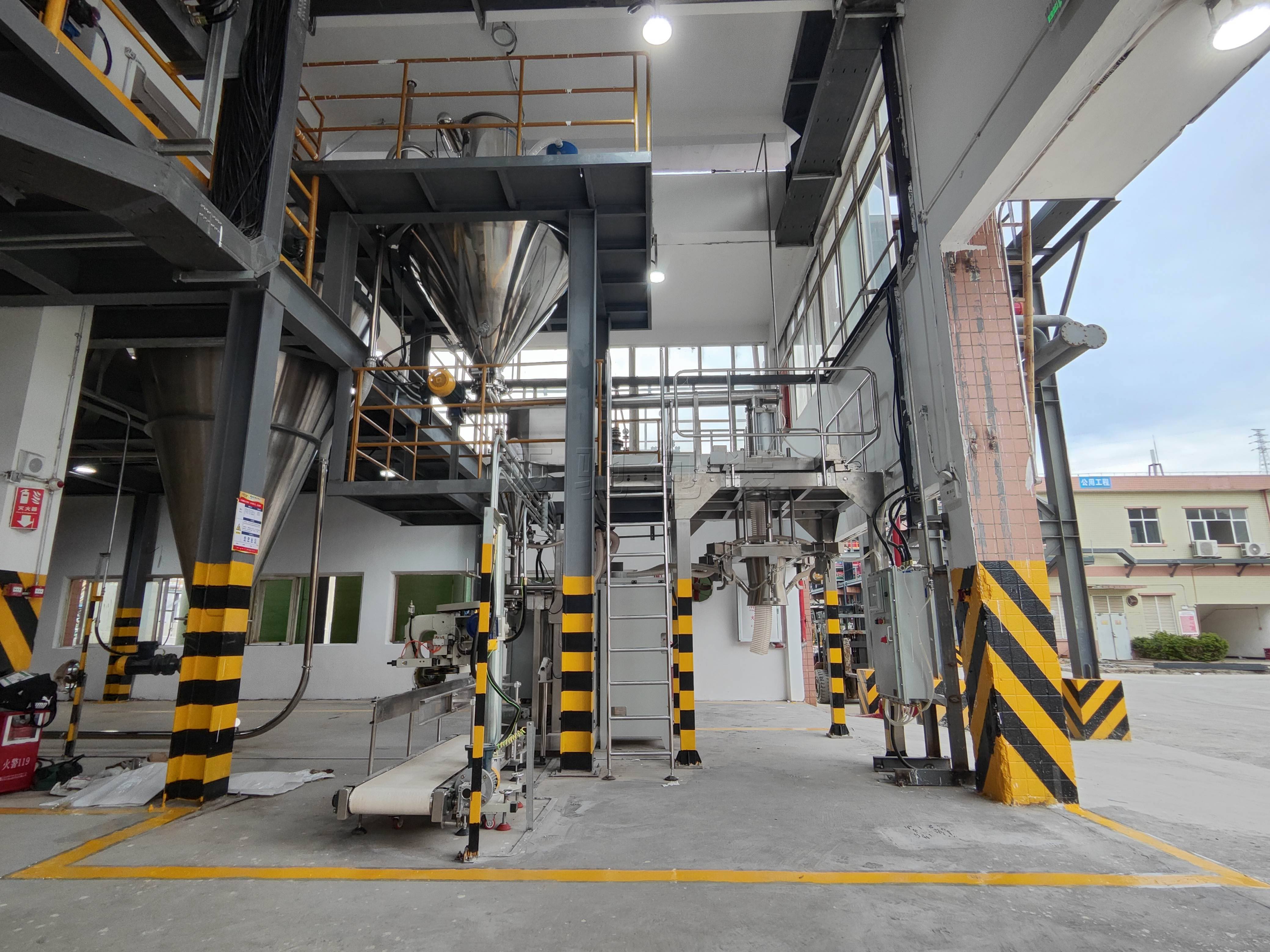 智取千鈞：500公斤級全自動噸袋包裝技術(shù)如何重塑大宗粉體物流格局